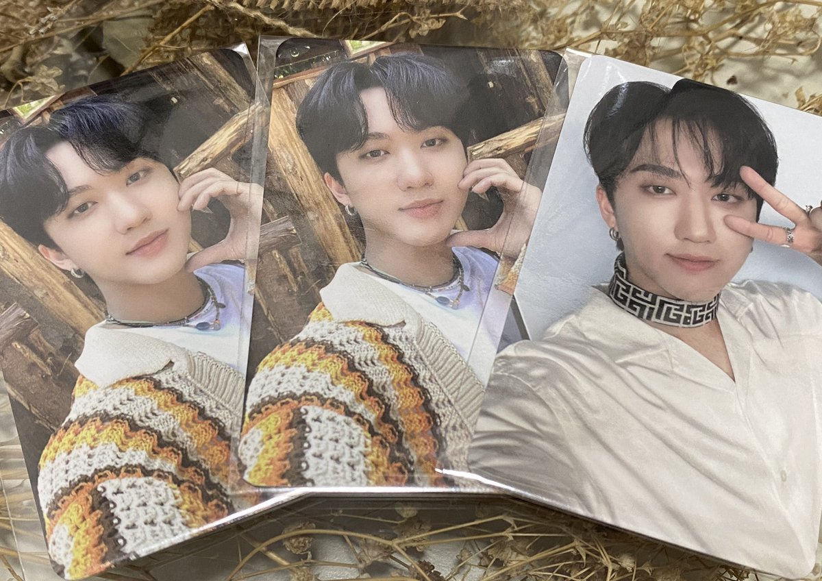ついにぬいが、、、ぬいが届いたー😭💕チング分含めミニサイズの集いかわいすぎる🥹✨
それにしても何故今回はトレカの被りがこんなにひどいのか？🥺私ソチャさん1体も買ってないのだが🥺💭

ソチャペンさんで🐰🦙🐥🦊と交換してくれる優しい方いないですか？🥲
