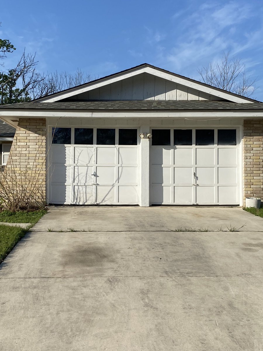 New Amarr Lincoln 1000 doors