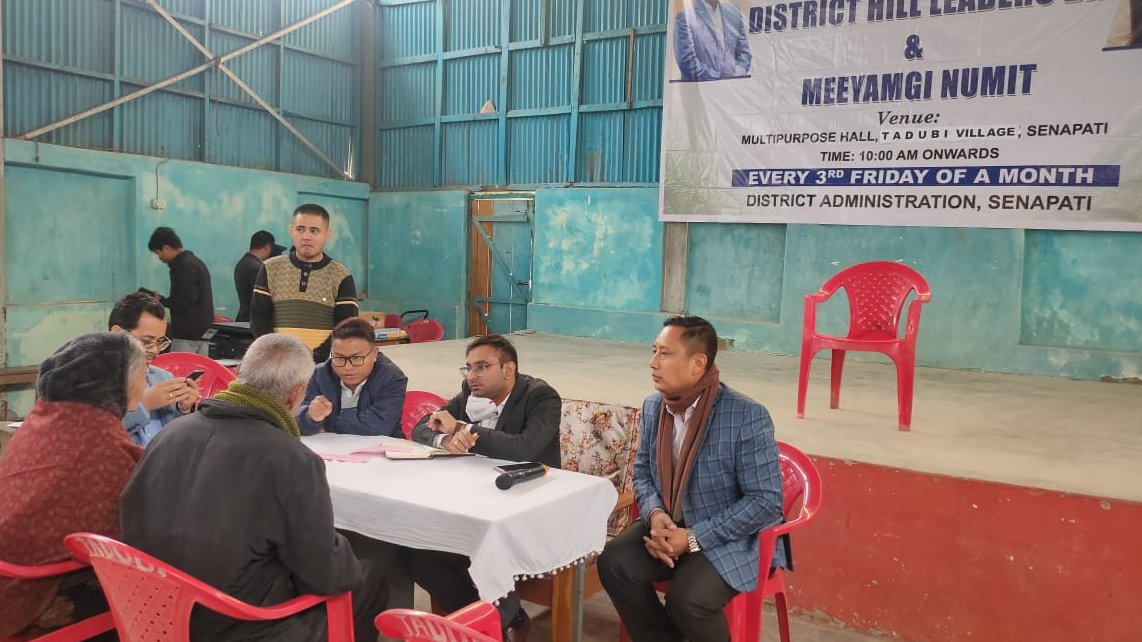 DioSenapati's tweet photo. Meeyamgi Numit at Tadubi Town Hall, Tadubi Block,  Senapati District for the month of March.
Senapati DC distributes Wheelchairs, Ration Card and many others to its beneficiaries.
#HillLeadersDay
#MeeyamgiNumit https://t.co/MtJgLUgD2T