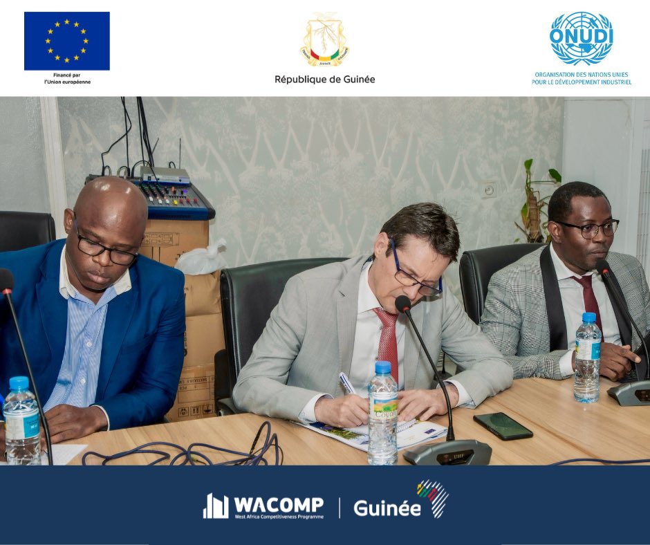 WACOMP_Guinea's tweet photo. #wacomp 17/03/2023 
Ouverture de la 4eme session du Comité de Pilotage du #refila, présidée par M.Mohamed Bakayoko, Secrétaire Général du @McipmeGuinee
Objectifs : 
➡️ passer en revue les résultats obtenus durant la période allant de mars 2022-février 2023
💶@UEenguinee ⚙️@UNIDO https://t.co/8qaskN18jb
