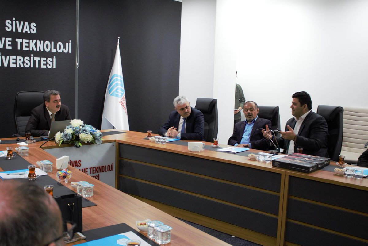 Markamız bünyesinde geliştirilen, 
Türkiye’nin ilk yerli stetoskobu Selvet Apache Stetoskop’un tasarım tescilini imzalanan protokol ile  Sivas Bilim ve Teknoloji Üniversitesine devrini gerçekleştirdik.