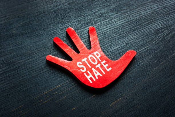 ASondessa's tweet photo. ... No one is born to hating another person because of the colour of his skin or background...

...The path of those behave morally and not hatred is not easy like those do hatred,they often have to wear a crown of thorns...
  Source Nelson Mandela https://t.co/R4TSXnuZlt