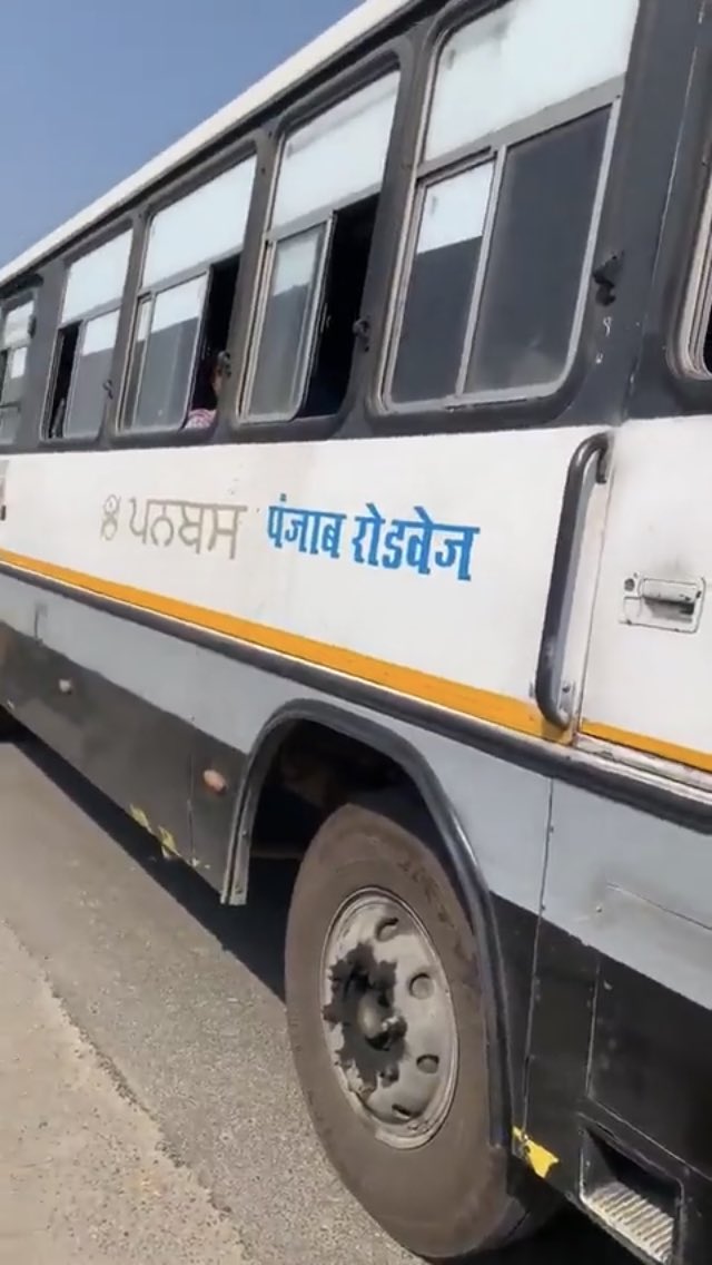 #Hindi is written with #Punjabi is "ਮਾੜੀ" ਗੱਲ੍ਹ bad thing on govt. bus, where we are leading #Punjab