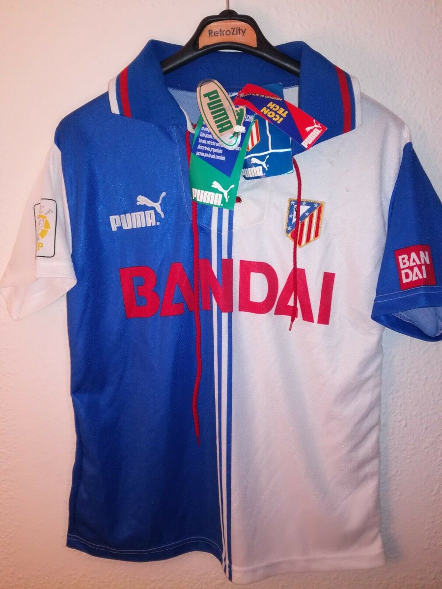 cholitocontento's tweet photo. Si se pudiera hacer una de las dos camisetas, con cual te quedarias???

🔄 Marbella
❤️ Bandai https://t.co/H7psbKP8W6