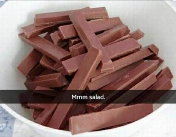 lindz_malindz's tweet photo. My Salad 😎 https://t.co/vlG7dIBQ79