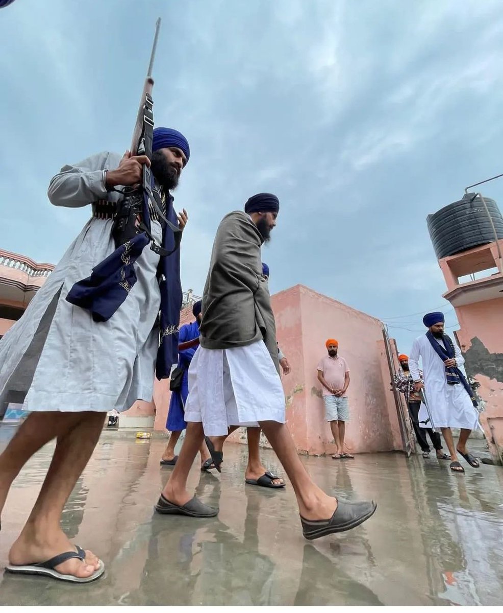 dimpleaps1984's tweet photo. ਜਥੇਦਾਰ ਸਾਹਿਬ

#FreePanjab #ਅਨੰਦਪੁਰਵਾਸੀ #bhalamritpalsinghkhalsa https://t.co/uNodLexZIB
