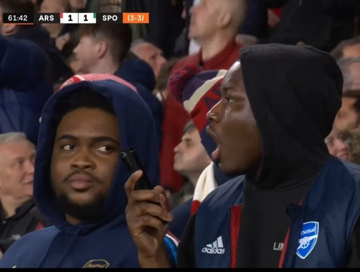 Neil_Bomett's tweet photo. @donchild_ryan 😂😂😂fans after that Pedro G. chip. https://t.co/mx2mlzhWpU