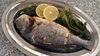 WelcomeFriend19's tweet photo. Sea bream in laurel and rosemary steam!!
Τσιπούρα στο φούρνο, σε ατμό δάφνης και δεντρολίβανου!!! 

All the scents of the earth and the sea, in a wonderful combination!!!

https://t.co/6fRw7qqd20 https://t.co/jXgnWedJqj
