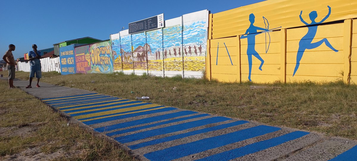 The Legacy Mural Initiative, a public mural art project, aims to address social issues in Tafelsig, a township located in Mitchell’s Plain, Cape Town. Read more about the healing power of art here: 
use.metropolis.org/newsroom/revit…