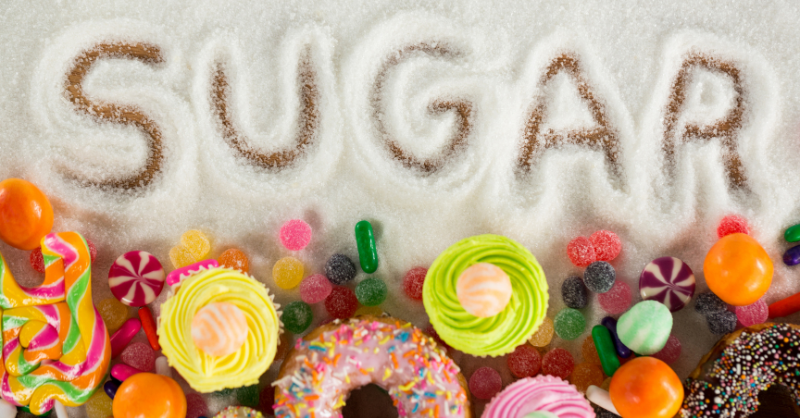 Czapp_portal's tweet photo. 📉 The world is set for a 4.8m tonnes sugar surplus in 2023/24, marking the 4th consecutive year of surplus but with a shrinking trend. How will this impact the global sugar market?