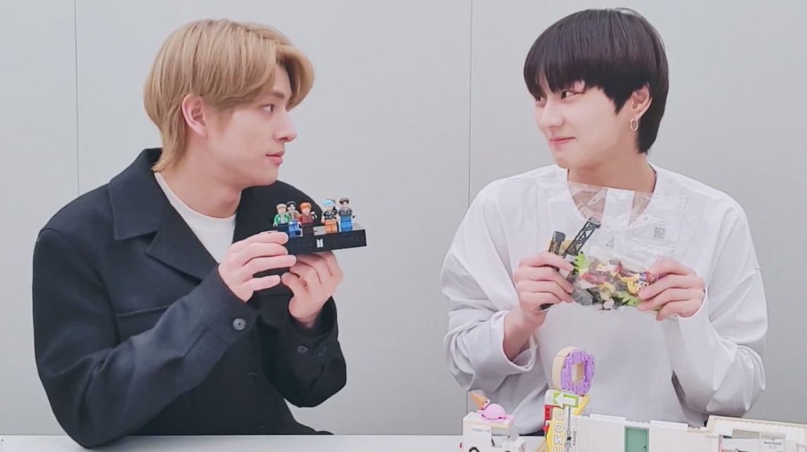 jakewonfeed's tweet image. jakewon latest live… crumbs