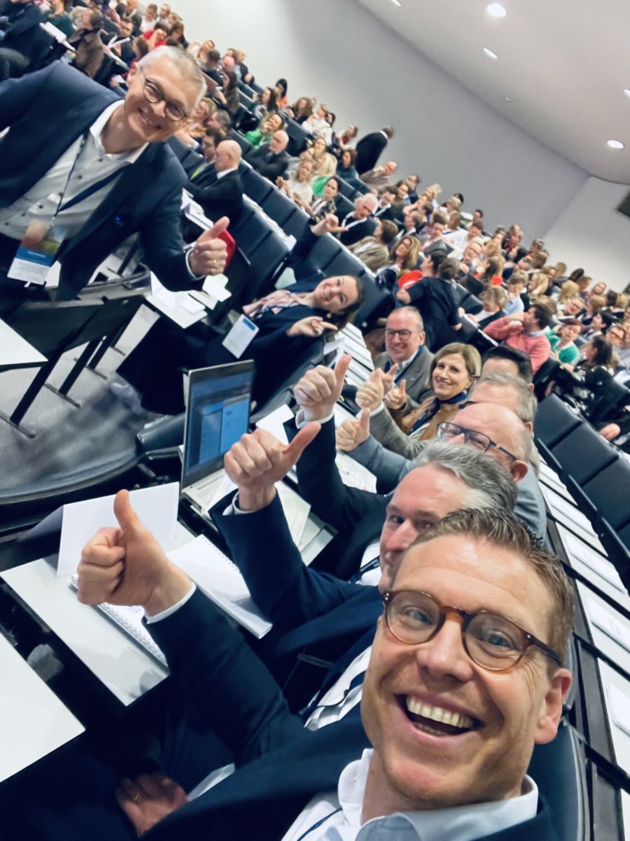 Dominique Vandijck (@vandijckd) on Twitter photo En dat we er een lap op gaan geven ๐ช๐ป๐. #topbestuur โฆ<a href="/Zorgvzw/">Zorgondersteuning vzw</a>โฉ #toporganisatie #purquapa ๐๐ป
#leaninzorgenwelzijn En dat we er een lap op gaan geven ๐ช๐ป๐. #topbestuur โฆ<a href="/Zorgvzw/">Zorgondersteuning vzw</a>โฉ #toporganisatie #purquapa ๐๐ป
#leaninzorgenwelzijn