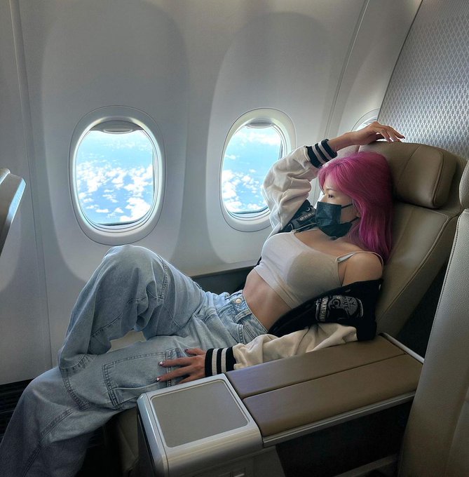 Safely landed in 🇦🇺 See you tonight at my show! https://t.co/lCwi9r1kfS<a href="/tag/johnchion"class="tags"><span>#johnchion</span></a><a href="/tag/3ricchan"class="tags"><span>#3ricchan</span></a><a href="/tag/dexterlostudio"class="tags"><span>#dexterlostudio</span></a>