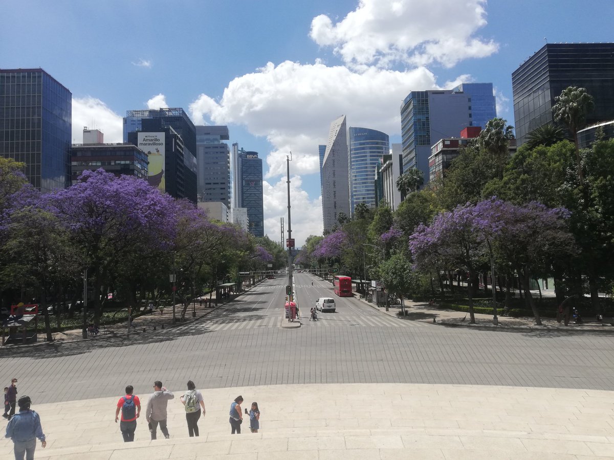 PaCKidermO's tweet photo. Cada que estoy en #CDMX recuerdo tiempos de #ElDíaD previo a #ElGranConcierto977 las rutas de #PromoCentro y enlaces de cada #TurboNave con #MoyPower Los #Millennials no podrían imaginarlo ni menos creerlo En #PaseoDeLaReforma efectúe dinámicas que eran otro boleto💲🎮🚲📱🎟️📀🚗 https://t.co/U6zsmhDDn1