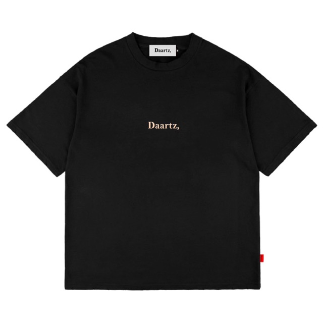 Daartz926's tweet photo. Saya menjual D.LEARN - TEE BLACK seharga Rp. Dapatkan di Shopee sekarang! https://t.co/RbEkbHi6w3 #ShopeeID https://t.co/ys6HHrKnKo