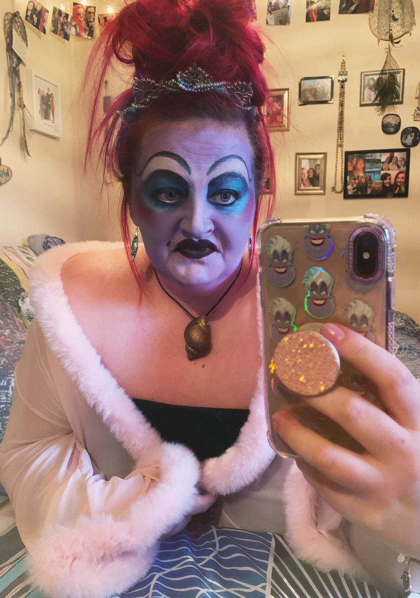 clarecordell's tweet image. What a time 😬😬😬😬 #lockdown2020