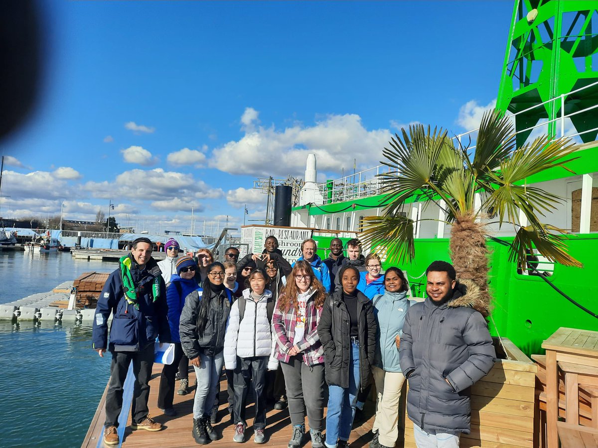 Field trip conducted for MSc- Coastal and Marine Resource Management students  @UOP_SEGG to @HaslarMarina headed by Dr.Jonathan Potts and wonderful tour of the marina by Mr Ben @weareboatfolk who is the General Manager who explained how the marina works and their future projects