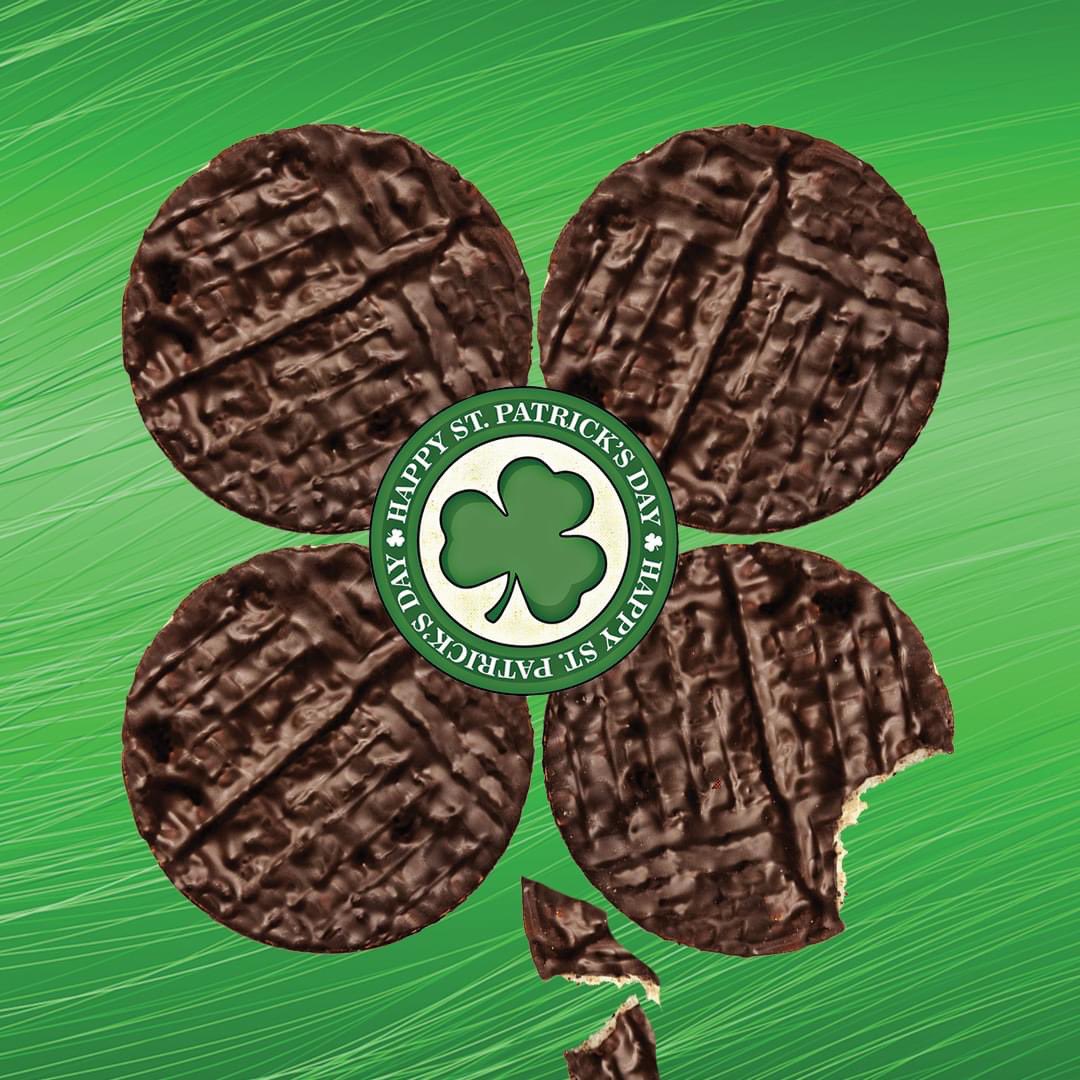 natures_store's tweet photo. Happy St Patricks Day!

You can find our delicious rice cakes at @asda @Tesco and @Ocado 

#stpatricksday #healthyswaps #vegan #corncake #ricecake https://t.co/LE3sxlqzhG