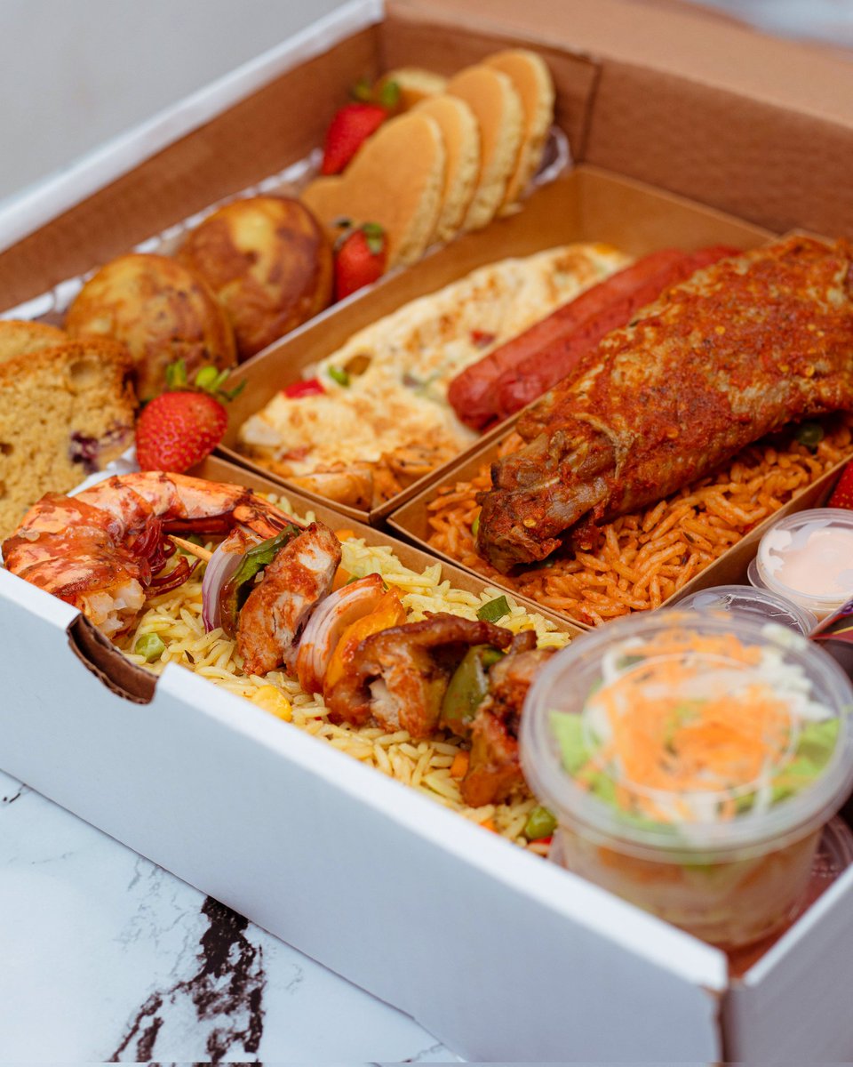 savouryheights_'s tweet photo. Mother's day food box for just 25k, wouldn't you like to order one? 😉  Waiting for @_Shege001 to get one too.  #VoteLP Banky Lebanese Mc Oluomo #VoteLPFromTopToBottom https://t.co/WglysCmrom