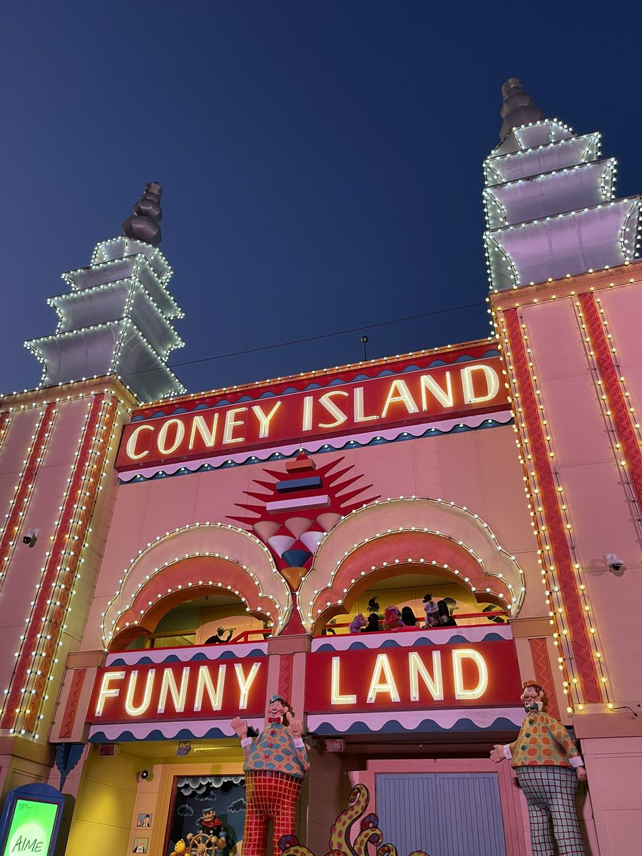 elementsoftravl's tweet photo. 3 … 2 … 1 …. @humankindsydney @lunaparksydney @sydney_sider https://t.co/hNoOmWotYx