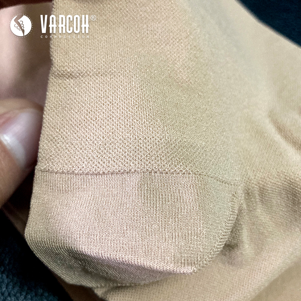 VarcohSocks's tweet photo. Varcoh compression socks support everyday wellness with stylish designs. Engineered to energize your legs every step of the day.
#varcoh
#compressionsocks
#compressionstockings
#socks
#sotockings
#varicoseveins #medicalsocks #demetoezdemir https://t.co/SyOxgBLBmz