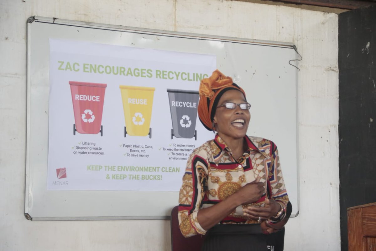 #ZAC hosted a #Globalrecyclingday2023 campaign to raise awareness around waste management and encourage neighbouring communities to recycle domestic waste. #RecyclingHeroes #caringcolliery