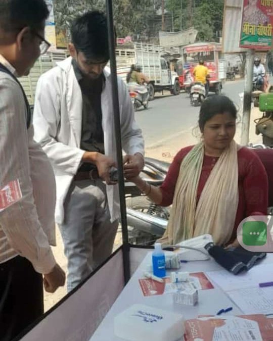 taskar_s's tweet photo. Successfully organised Health camp on date-16/03/2023 at India's first Healthcare Mall at Rapti Nagar, Rahim Nagar Phase-4 Gorakhpur.
#health #healthcheckup #healthonmobile #healthcare #checkupCamp #checkupday #HealthcareMall #camp #doctors https://t.co/9mYRJHNpiC
