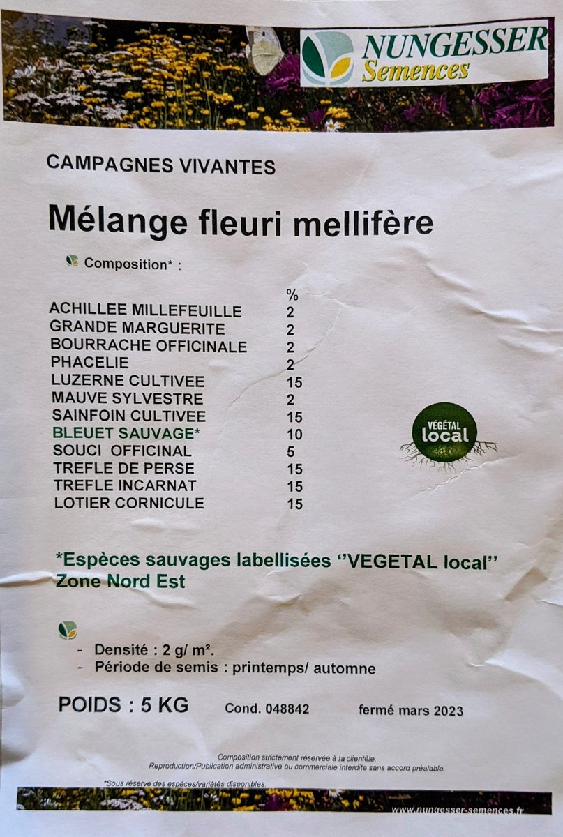 YveCtx's tweet photo. C'est parti pour l'opération "À fleurs de fermes" en partenariat avec @CampagnesV @cgb_htsdefrance @chambagri_hdf  🌼🌻🪻🏵️
Et merci à @flora_cb1 pour les conseils 👍 https://t.co/uLze8g36Pg