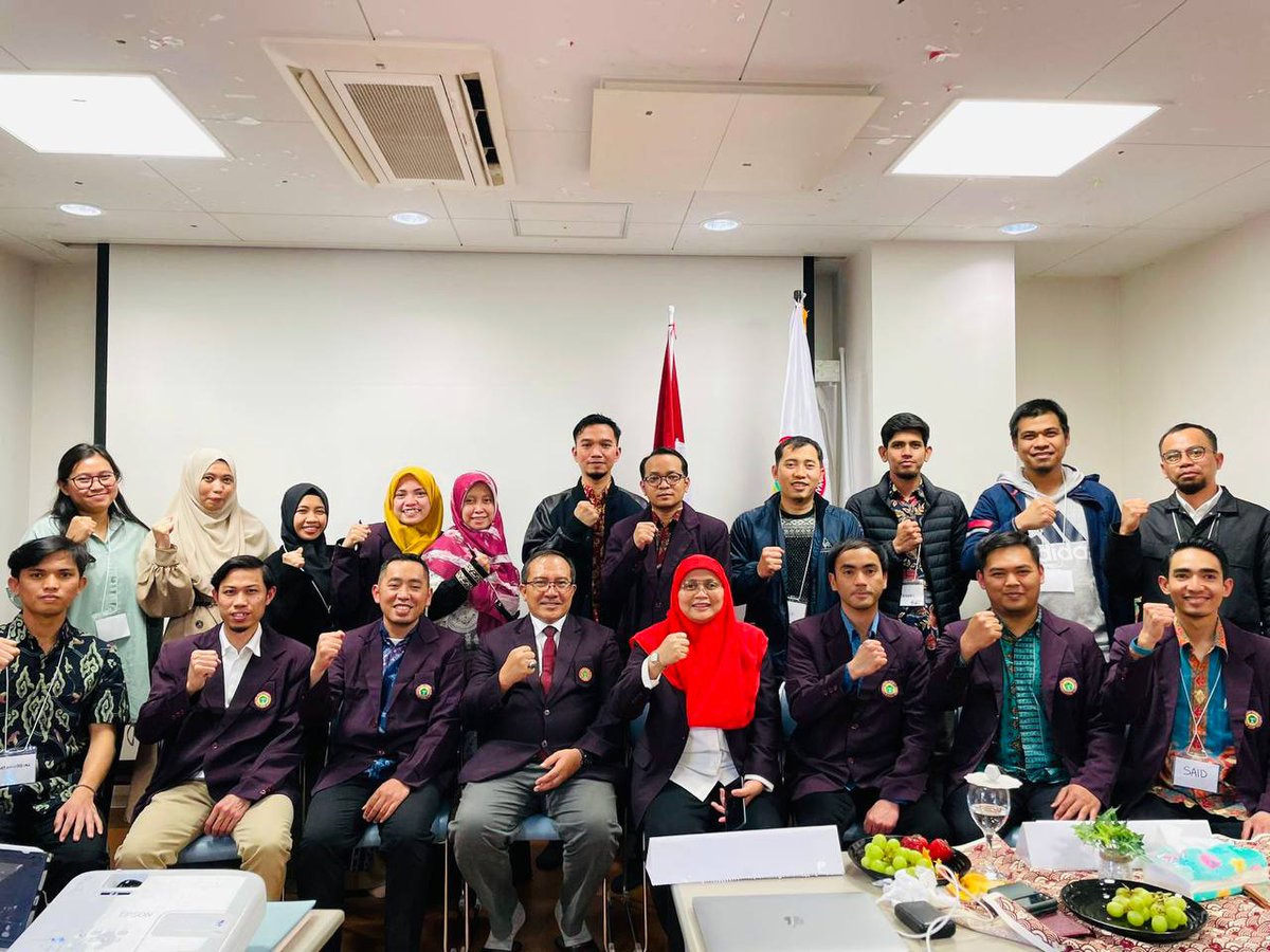 Sangkholifah21's tweet photo. Selamat Hari Perawat Nasional dan HUT PPNI ke-49 tahun
Bertepatan bulan ini juga sudah terbentuknya DPLN PPNI Jepang
Selamat dan sukses atas terpilihnya Kang M Yusup sbg ketua DPLN Perwakilan Jepang Periode 2023 - 2028
#dpln #ppni #ppnijepang #perawat #injapan #visitjapan https://t.co/KQX28Pr42x