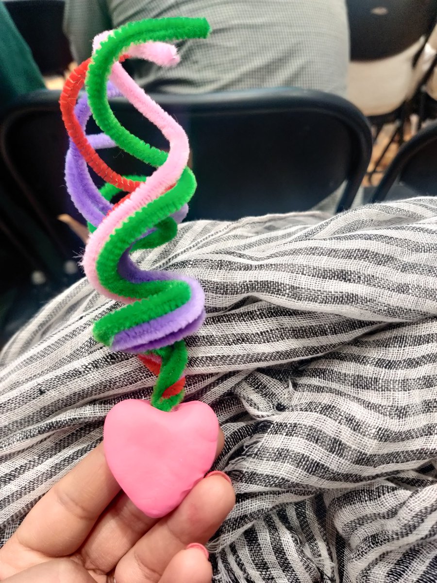 sasdart's tweet image. Inspirational, fun, and collaborative day exploring #inquiry with my wonderful colleagues at #keystone. Thank you @hktans for a memorable and creative day! #blueskythinking