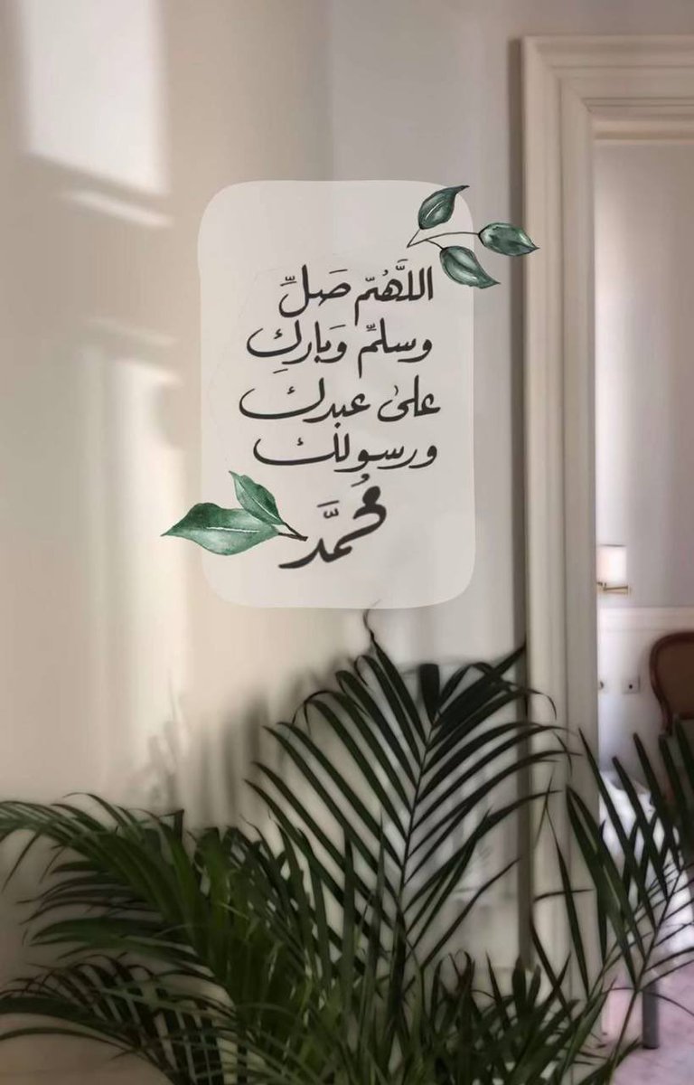 ♩ tweet media