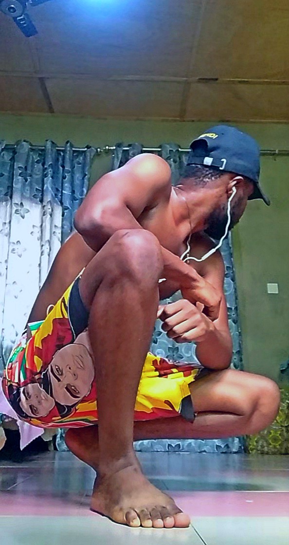 Abrante3Elite1's tweet photo. The dogs bark but the caravan moves on.

End your week right! 🏋🏿‍♂️⛹🏿

#InMyElements https://t.co/TjQmgY7fQM