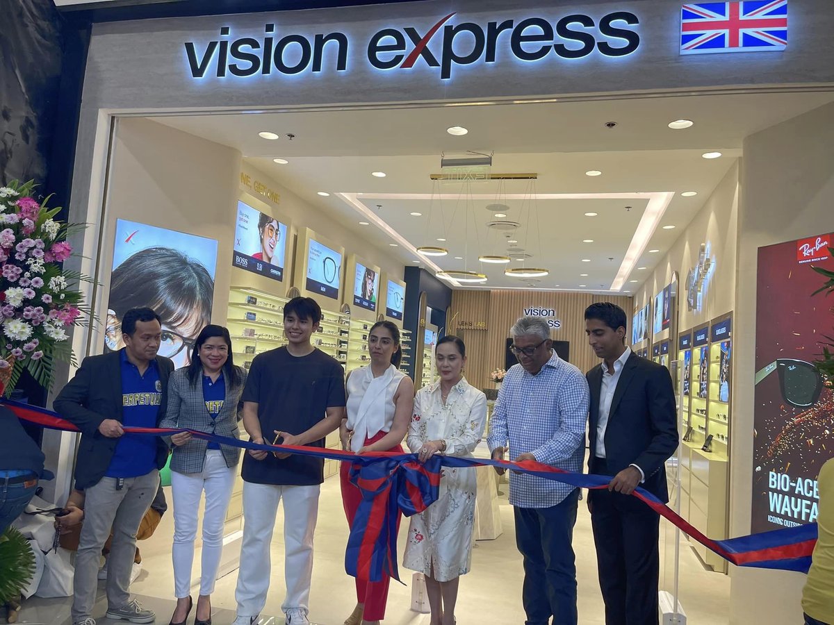 UPHSL_Binan's tweet photo. The University of Perpetual Help System Laguna would like to extend its warmest congratulations to Vision Express Santa Rosa for their successful grand launch held today, March 17, 2023. https://t.co/5wkhvrlLom