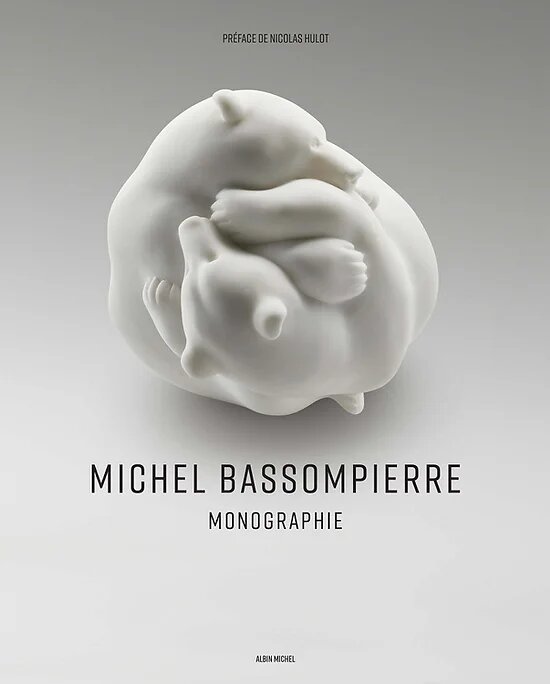 DenisCheissoux's tweet photo. Observateur de la nature, Michel Bassompierre fabrique du beau, de l’interrogation, de l’envie d’agir.
👉Expo #fragilescolosses
https://t.co/B0TbBBk1f7
👉https://t.co/uUMdcl7Ecn
#VendrediLecture #artinthestreet #Paris https://t.co/8B3Ar295IW