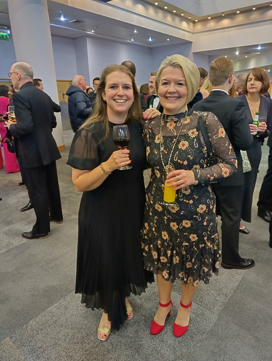 DixeyBaker's tweet photo. Proof I scrub up ok sometimes xx https://t.co/JX9DeinsoX
