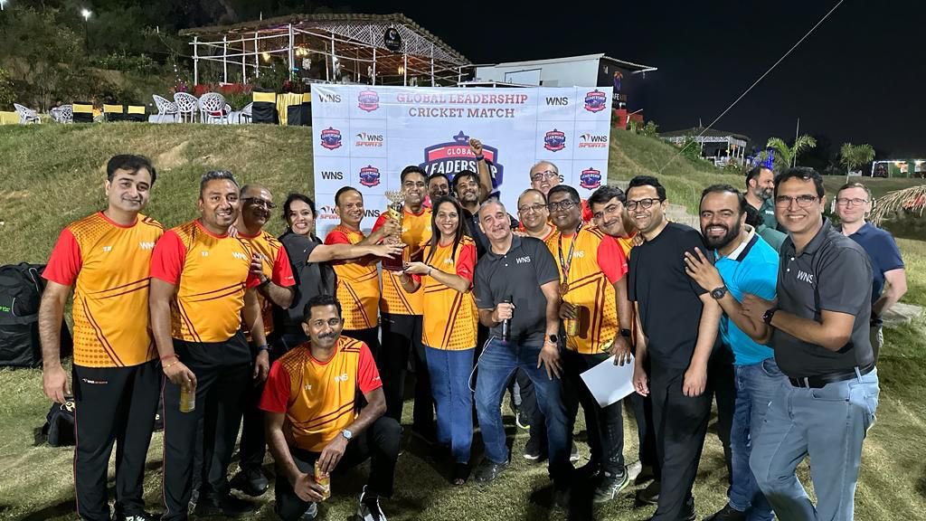 keshav_murugesh's tweet photo. @wnsholdings works hard and plays hard. A cricket match at the end of 3 days of hard work delivers a global team that are winners and losers who also behave like winners. #circleofvalues #collaboration #funbeyondwork https://t.co/SKljHok7PW