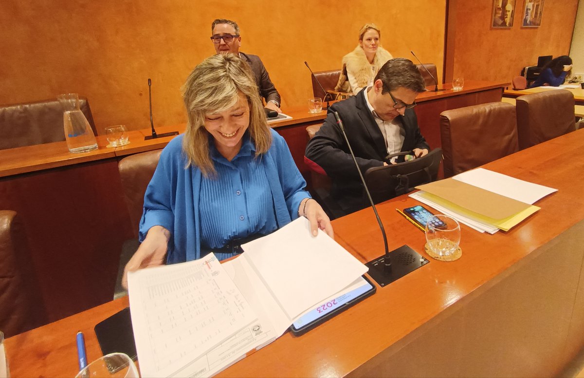 PPopularAviles's tweet photo. Podéis seguir el Pleno aquí 👇
https://t.co/hIynYEVY09 https://t.co/DvC2zQ1tV7