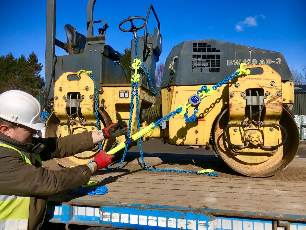 loadcell's tweet image. Great example of our ChainSafe in use at Ecosse Lifting Services.
hubs.li/Q01H7_kH0
#bluetoothloadcell #chainsafe #knowtheload #straightpoint