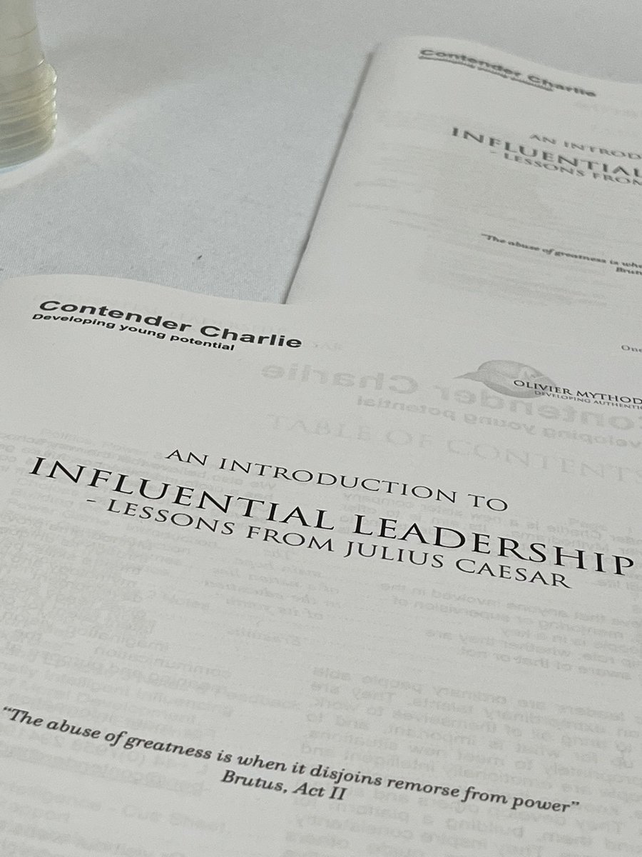 BookinaBox3's tweet photo. Today’s CPD 🧠 👩🏫
#leadership #LeadershipDevelopment #PrimarySchool #deputyhead #assistanthead https://t.co/ibQgaz2Cg9