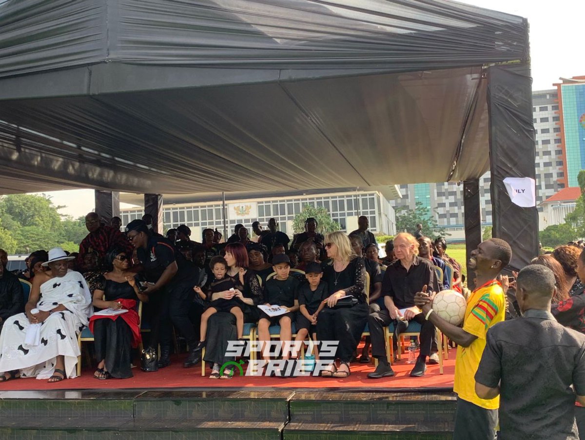 sportsbriefcom's tweet image. Marie-Claire Rupio, wife of Christian Atsu, and kids are here for the final funeral rites of the late footballer.

We pray the Almighty Lord strengthen them in these hard times 🙏