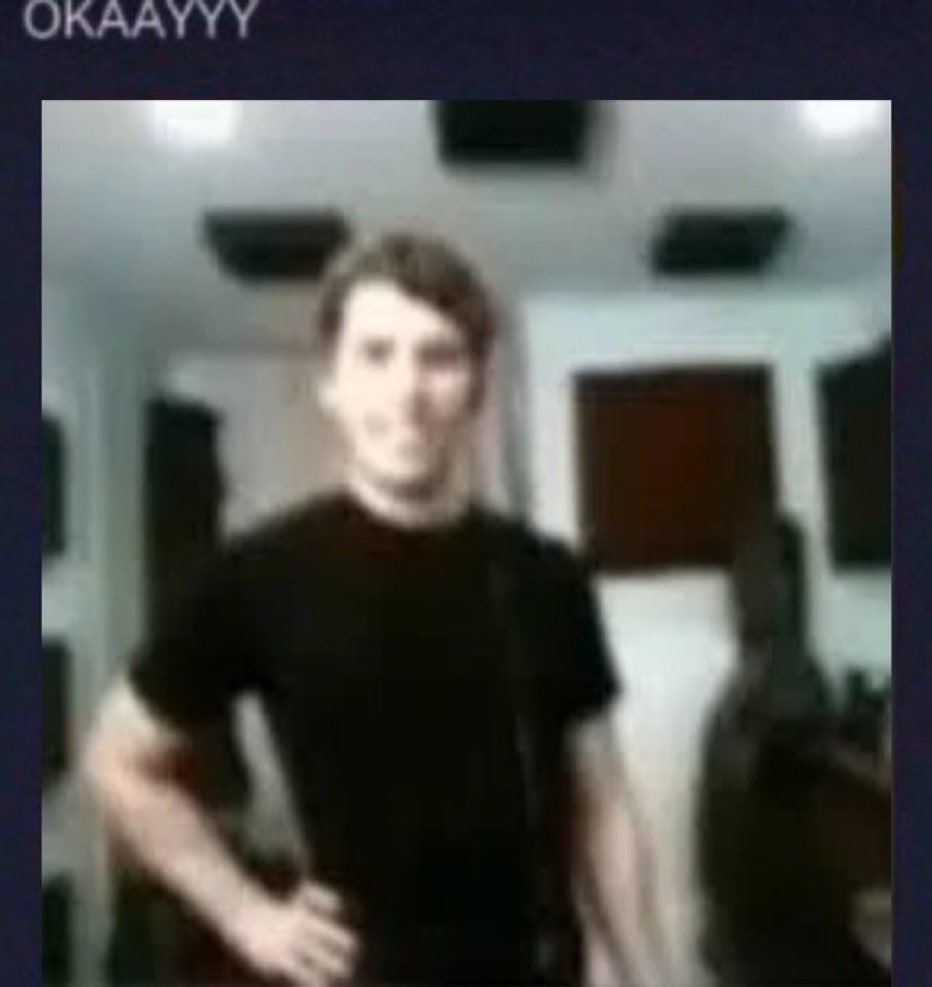 riddlerpie's tweet image. radiohead when they saw the computer