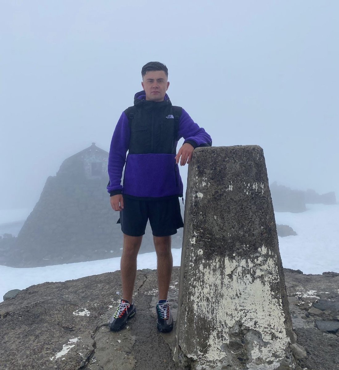 "I was only 12 when she was diagnosed with dementia. Mum was just 50. I’m now more aware of steps I can take to look after myself. Taking care of my own brain health has become an important part of my life."

Ross shares what brain health means to him👇alzscot.org/news/brain-awa…