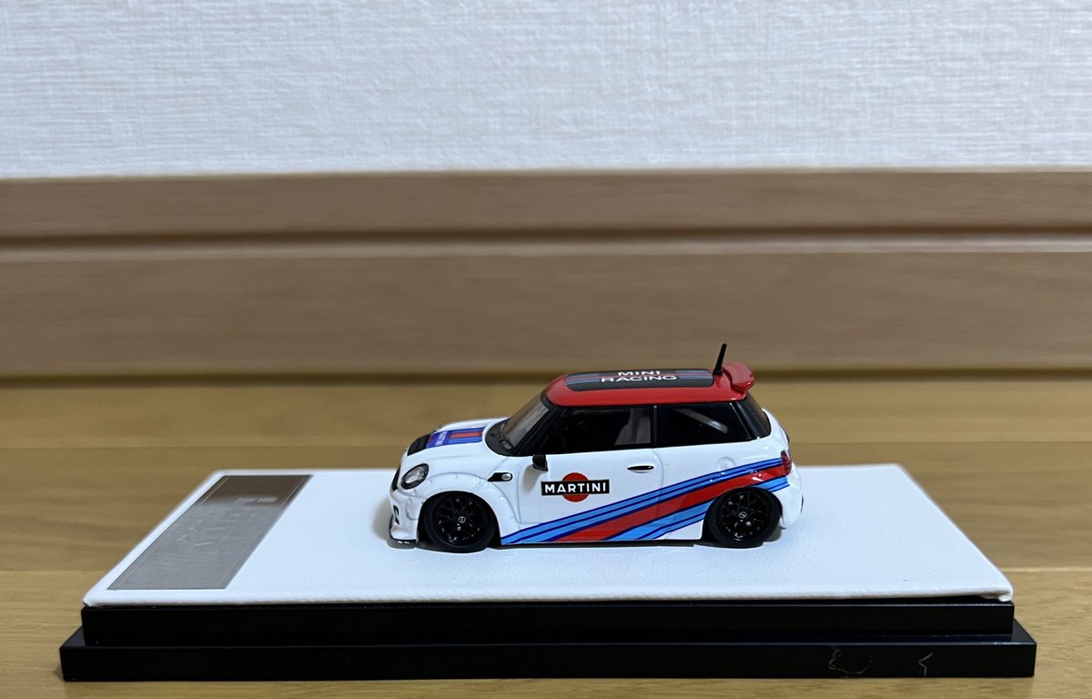 ② TimeMicro 1/64 ミニ クーパー LBWK MINI Martini フィギュア付き