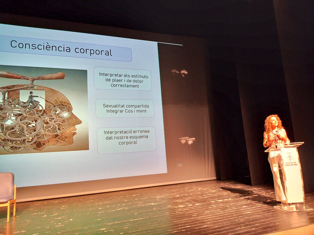 Sara Quintana, fisioterapeuta especialitzada en sòl pelvià de la <a href="/CorpoSalutMS/">Corporació de Salut del Maresme i la Selva</a>, ens parla de Sòl Pelvià i Sexualitat a la #JornadaDonaiSalut