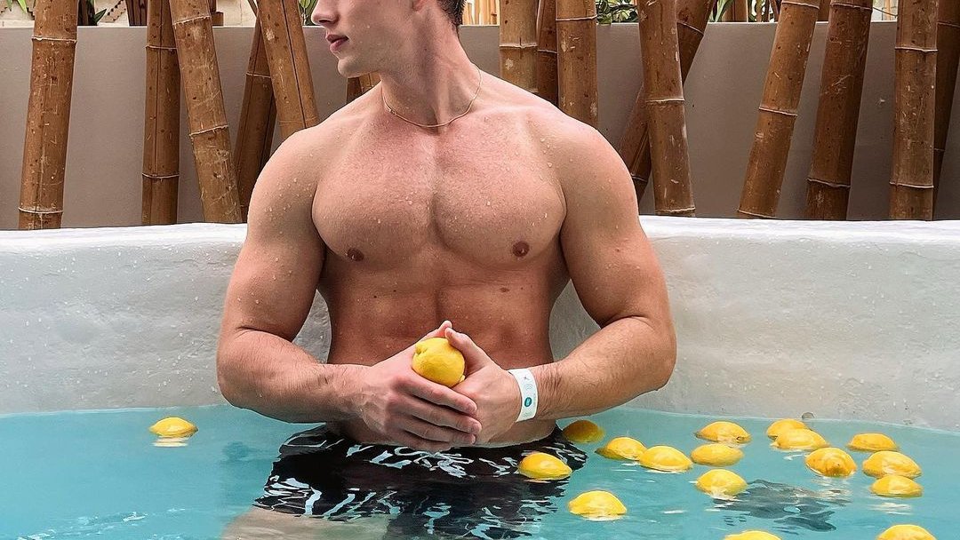 Yalnız yaşıyorum
Detaylı bilgi için arayabilirsiniz
#antalyaaktif
#antalyaswinger