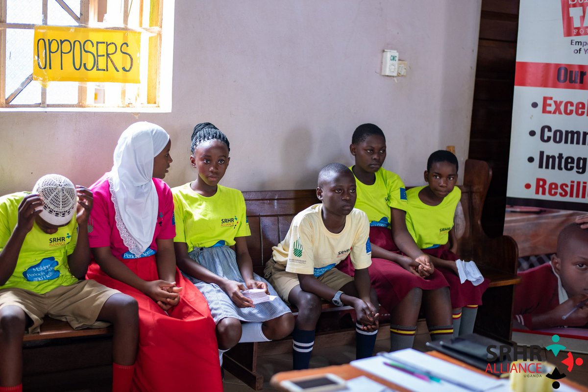 SRHRAllianceUg's tweet photo. Our young boys and girls are going strong at it and it is a heated one proving the place and role of boys and men in #Menstruation at our Kampala Inter-schools debate on #MHM. 

#HealthyPeriods4Her 
#UnlockMySRHR https://t.co/VvsBTCD2T8
