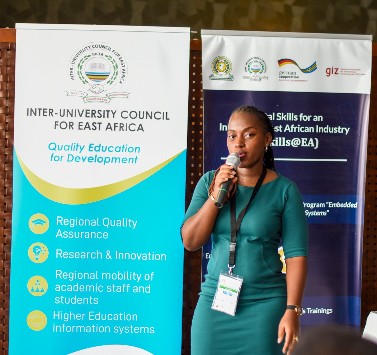 eacgiz's tweet photo. dSkills@EA Project Technical Advisor for Digital Innovations and Entreprenership @EveElliseus gave a key presentation at the @iucea_info organised #APPPF sideline High-Level Partners Breakfast highlighting the core areas of the project's intervention and outputs. https://t.co/oGKbG2fMEA