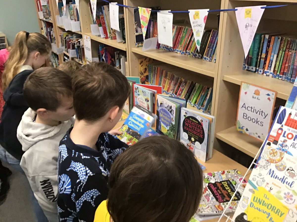 Tiger Primary School Library tweet media