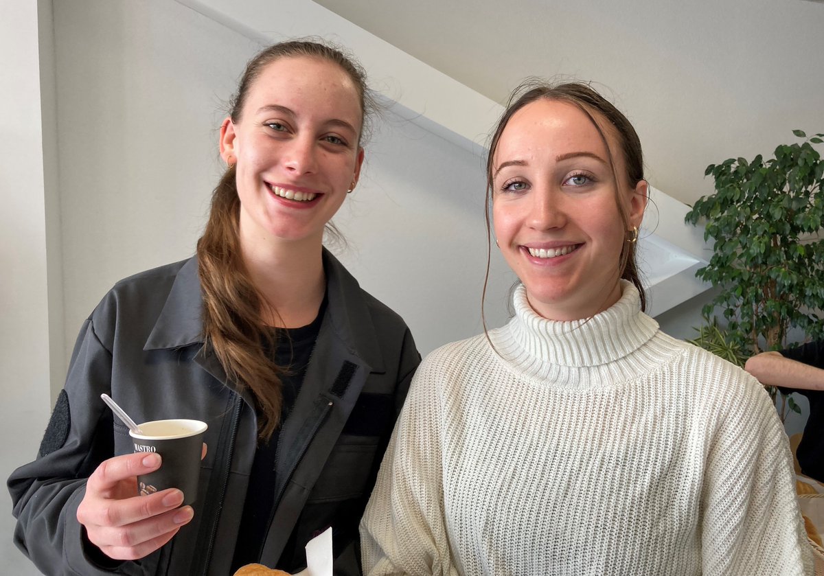 RUAG Aerostructures Switzerland came together for the Gipfeli-Talk. The employees can talk to each other about professional and private matters, get to know each other better and grow together more as a team. This is how we face the challenges of our everyday work.