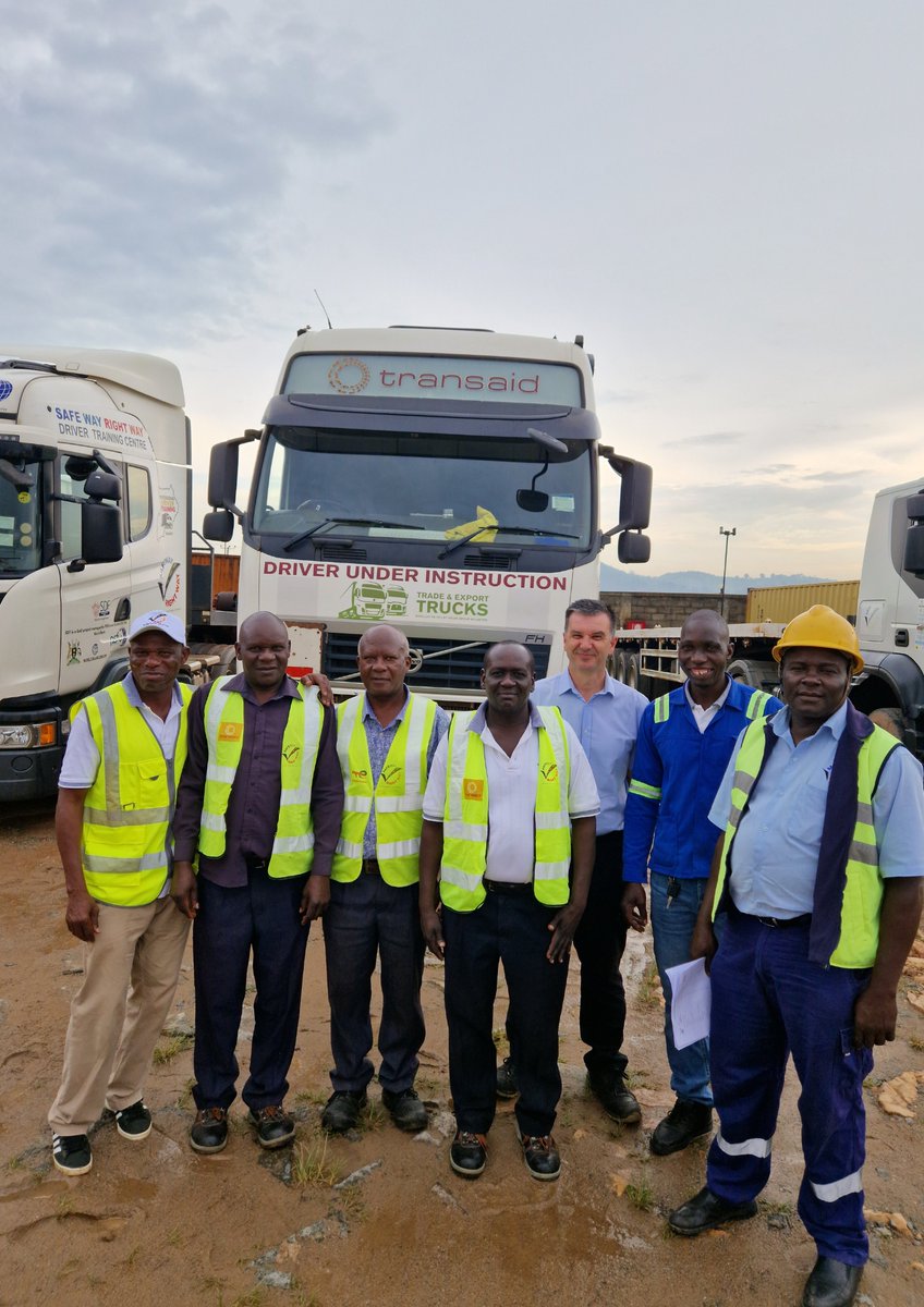TransaidOrg's tweet image. For the last three weeks, David Crawford has been in Uganda to conduct quality assurance assessments and refresher training for the master trainers (trainers of trainers) and trainers at Transaid's partner school @swrwug.⭐

#trainertraining #drivertraining #uganda #roadsafety